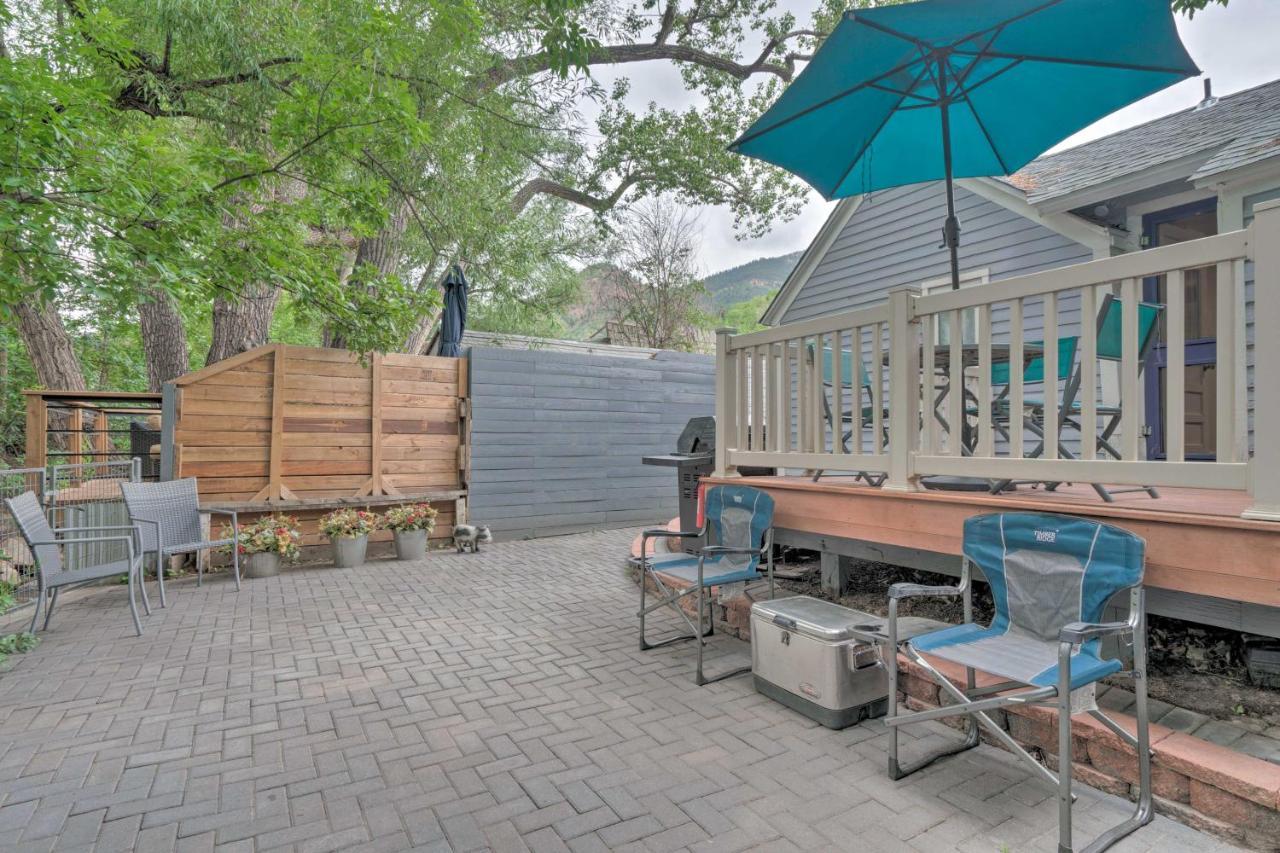 Creekside Home With Patio, Walk To Manitou Incline! 마니투 스프링스 외부 사진